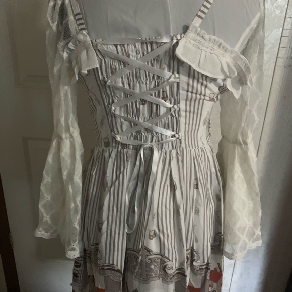 NWOT Magic Tea Party “Musicians in Bremen Town” JSK with hairclips, bow, belt - Picture 4 of 12